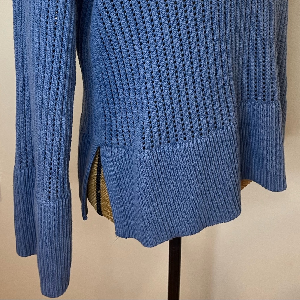 GAP 100% Cotton Relaxed Fit V-Neck Knit Sweater Blue Size Medium - Picture 5 of 11